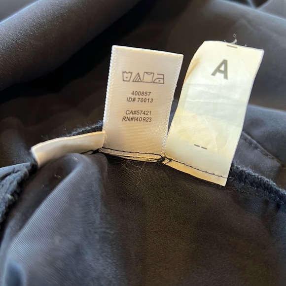 Lou & Grey Navy Sleeveless V-neck Racerback Romper - Picture 10 of 10